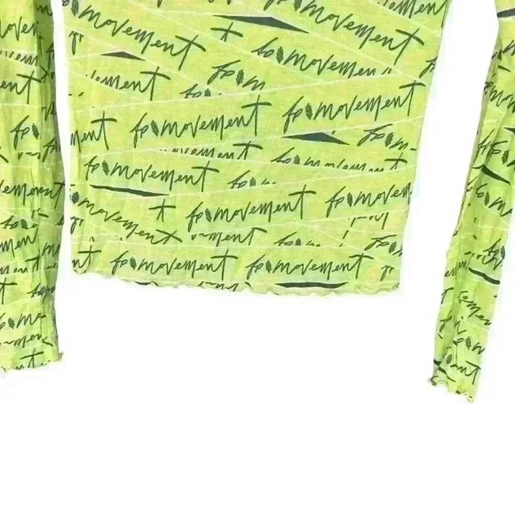 FREE PEOPLE MOVEMENT LOGO PRINT LONG SLEEVE SHIRT MEDIUM GREEN NWOT SHEER - Picture 7 of 11